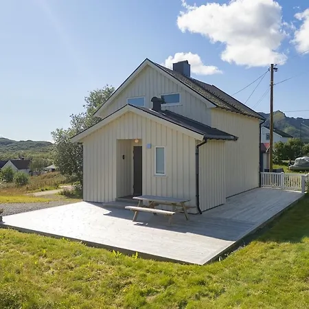 Arctic Retreat, Whales, Northern Lights & Lofoten Dom wakacyjny Bo (Nordland)